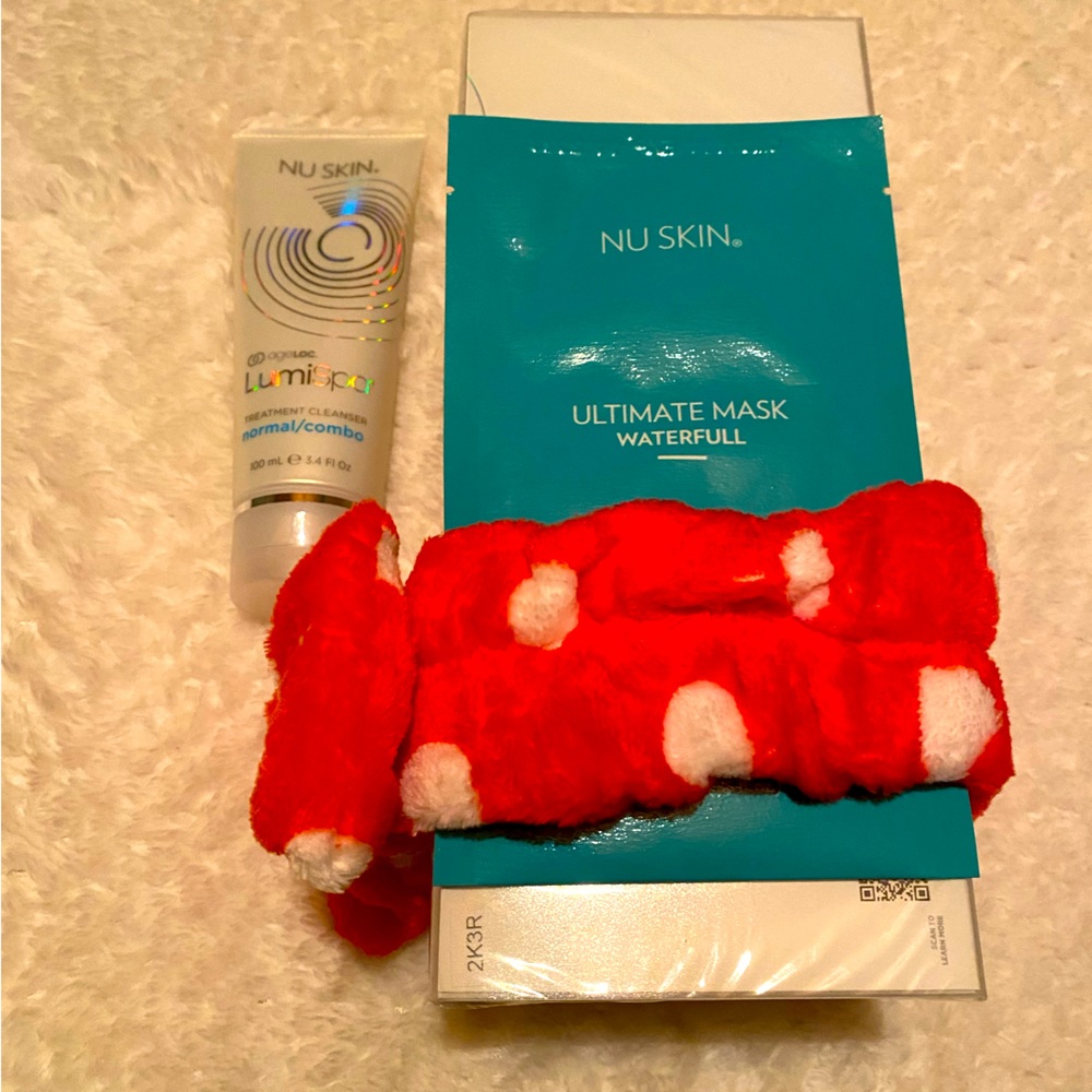 BRAND NEW NEVER USED LUMISPA